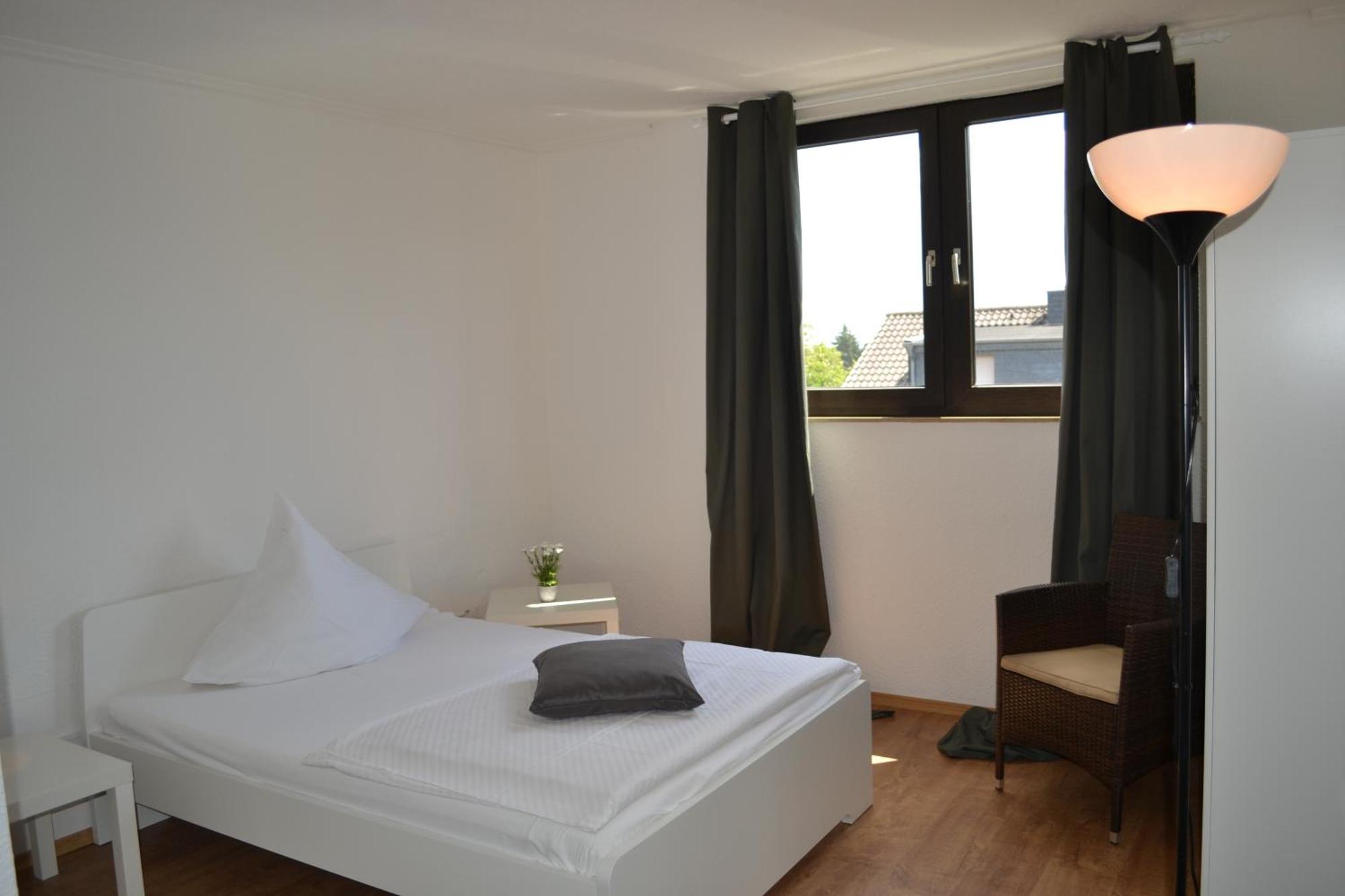Hotel Garni Zum Dorfbrunnen Bornheim  Pokój zdjęcie