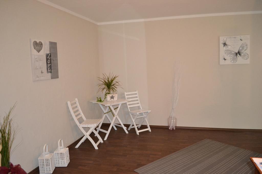 Hotel Garni Zum Dorfbrunnen Bornheim  Zewnętrze zdjęcie